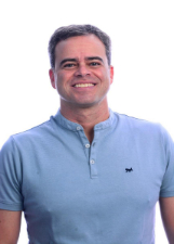 Retrato de GEORGE MORAIS
