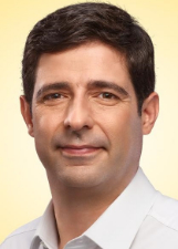 Retrato de RODRIGO FARIAS