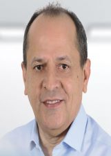 Retrato de HÉLIO ISAIAS
