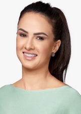 Retrato de BRUNA FURLAN