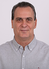 Retrato de HELINHO ZANATTA