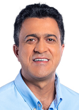 Retrato de LUCIANO OLIVEIRA