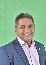 Retrato de JULIO PINA