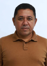 Retrato de LEONARDO LACI