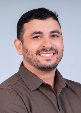 Retrato de TOM SANTOS