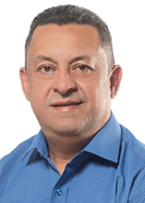 Retrato de NENÉM MACHADO