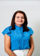 Retrato de CARMÉLIA OLIVEIRA