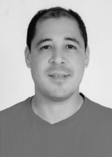 Retrato de EMIR OLIVEIRA