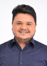 Retrato de DENIS NASCIMENTO