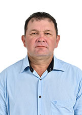 Retrato de ROBERTO PRAZERES