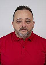 Retrato de MAX BARBOSA