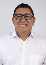 Retrato de LEVI MARINHO