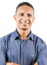 Retrato de DINO CÉSAR