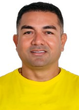 Retrato de CARLOS HENRIQUE SOLTEIRO