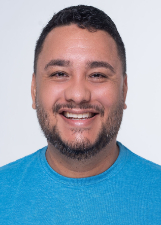 Retrato de LÉO BARATA
