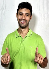 Retrato de NETO BRASIL