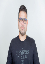 Retrato de LUCIANO ALMEIDA