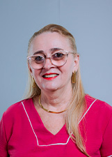 Retrato de FERNANDA BACELAR