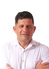 Retrato de JUNIOR BARROS