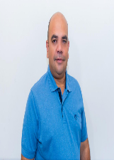 Retrato de JUNIOR MORAES