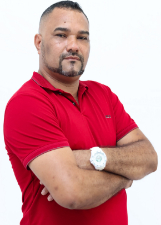Retrato de WAGUINHO