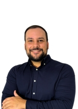 Retrato de BRUNO MACHADO
