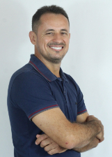 Retrato de VÂNIO MIRANDA