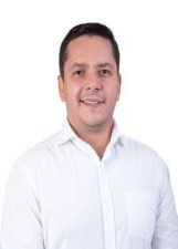 Retrato de CLAUDIO FREITAS
