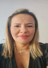 Retrato de VAL NASCIMENTO