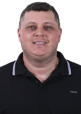 Retrato de WESLEI RICARDO MIRANDOLA