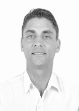 Retrato de HELTINHO CASAGRANDE