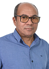 Retrato de ARMANDO BRITO