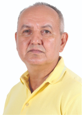 Retrato de LUIZ VEZARO