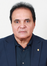 Retrato de DENISART DOURADO