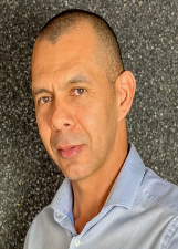 Retrato de LUCIANO SEU POLICIA