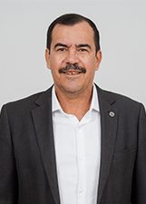 Retrato de HELIO REZENDE