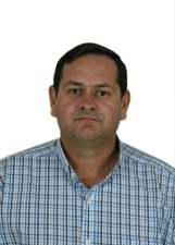 Retrato de LÚCIO FREITAS
