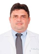 Retrato de DR. JOHNYS BASSO