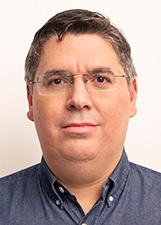 Retrato de DR VICTOR ROCHA