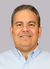 Retrato de DR PATRICK DERZI