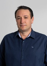 Retrato de ZÉ LOURENÇO
