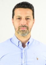 Retrato de BRUNO BARROS