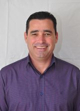 Retrato de UEDER ANGOLA