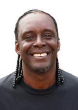 Retrato de NEGRO BÚSSOLA