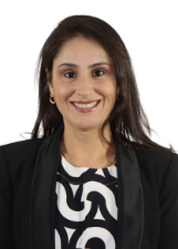 Retrato de MONIQUE REIS