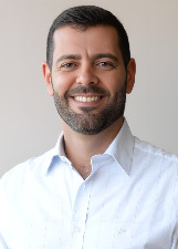 Retrato de CHARLES LOPES MOREIRA