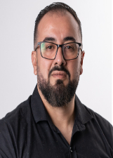 Retrato de TIAGO RIBEIRO