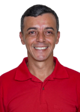 Retrato de WAGUINHO