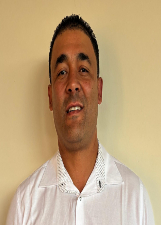Retrato de ÊNIO NEVES