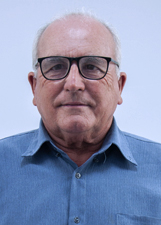 Retrato de LUIZ CAMARÃO